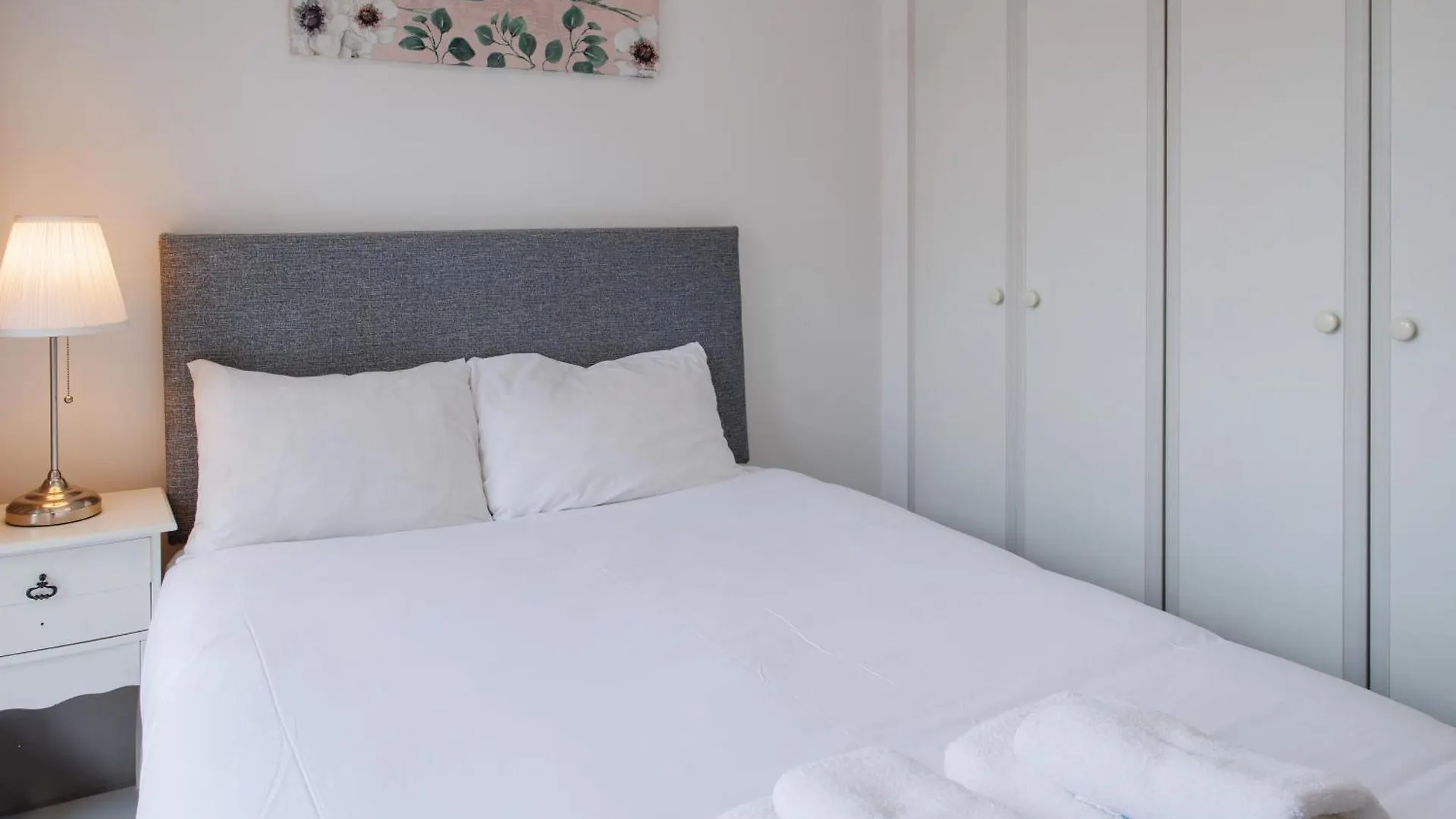 2 Bedroom Apartment Near Historical Christchurch Dublin Irsko