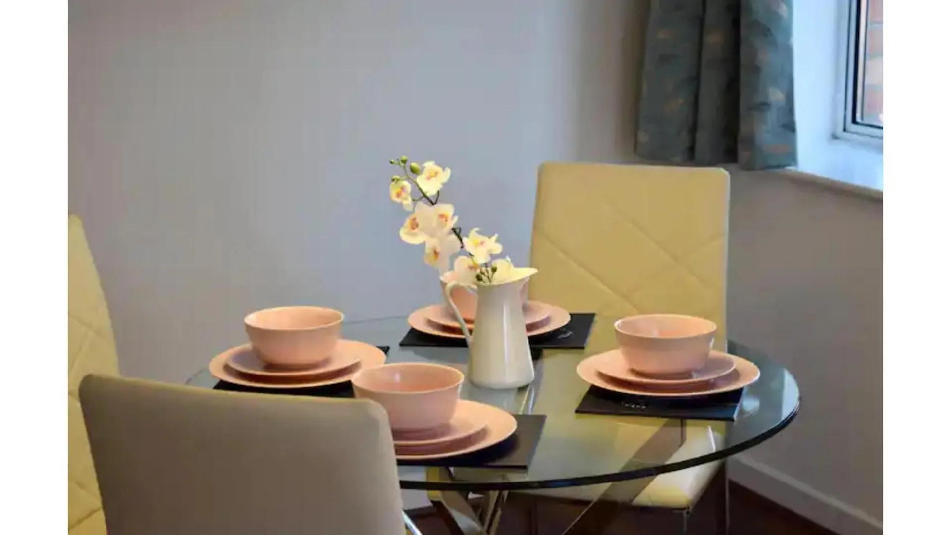 2 Bedroom Apartment Near Historical Christchurch Dublin