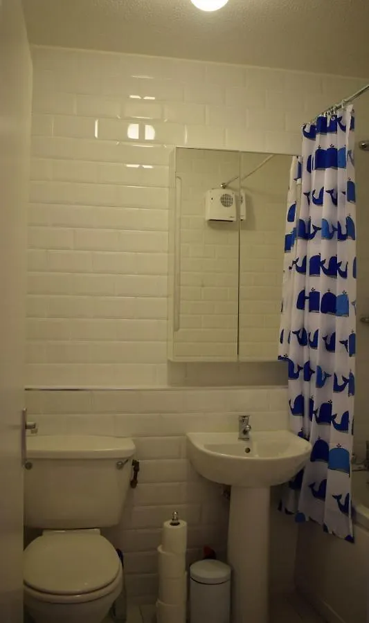 2 Bedroom Apartment Near Historical Christchurch Dublin 0*,  Ireland