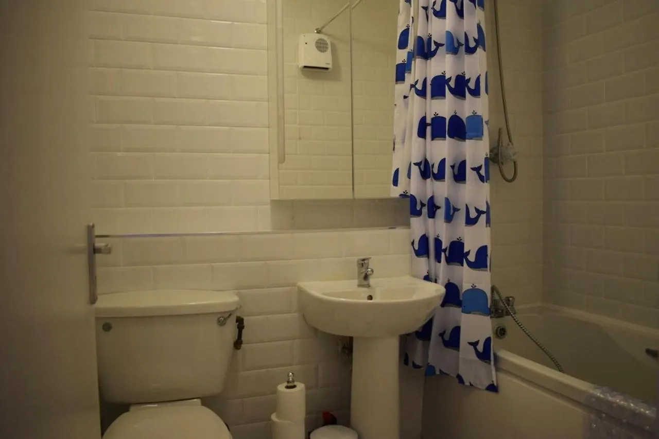 2 Bedroom Apartment Near Historical Christchurch Dublin Ireland