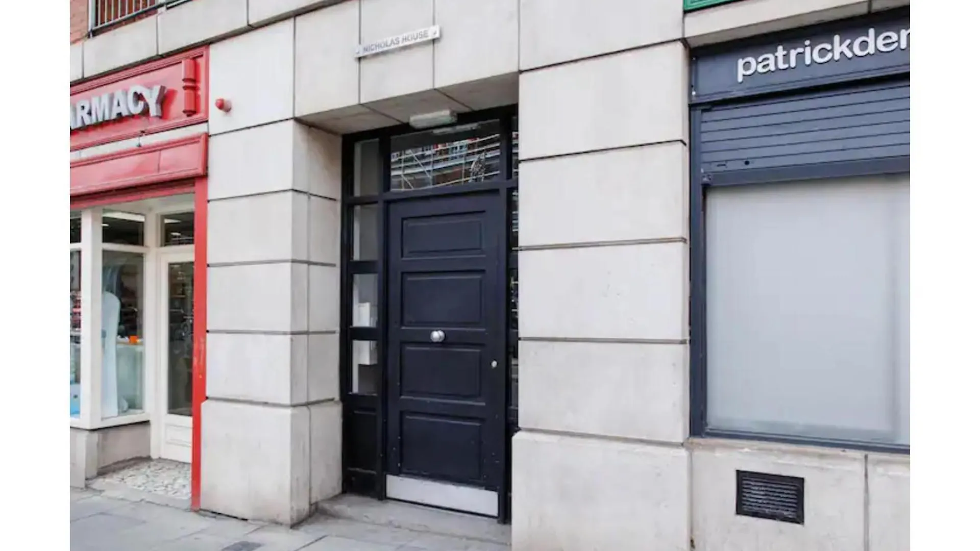 2 Bedroom Apartment Near Historical Christchurch Dublin 0*,  Ireland