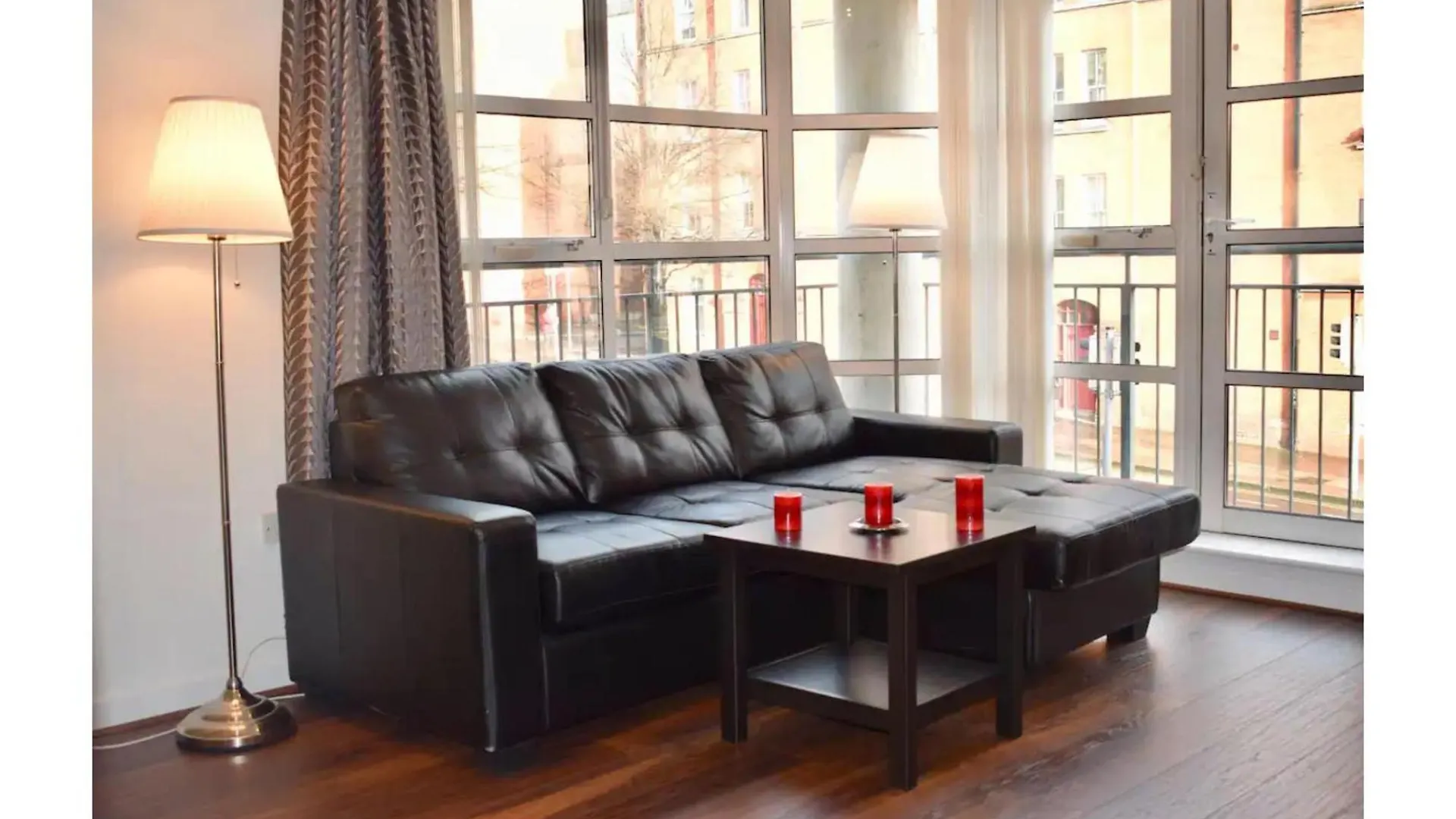 2 Bedroom Apartment Near Historical Christchurch Dublin Ireland